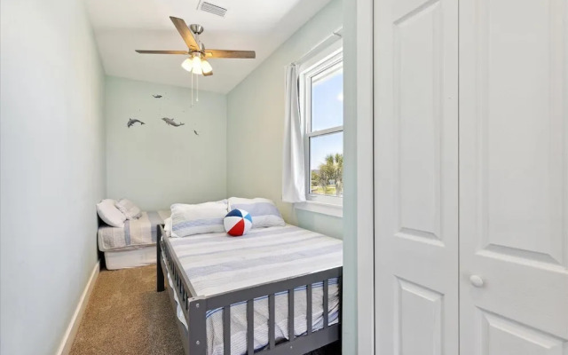 436 Cocoa Isles Blvd