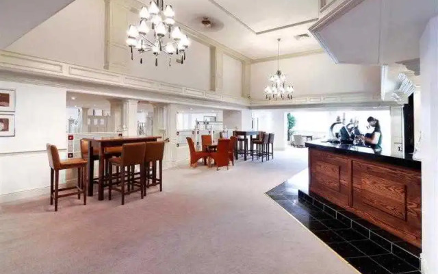 Mercure Swindon South Marston Hotel and Spa