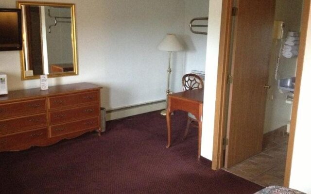 Embassy Motel - Franklin