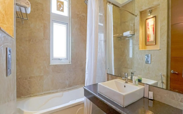 OYO Premium Noida Amity