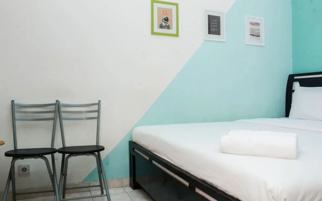 Homey Studio Apartment At Margonda Residence 1