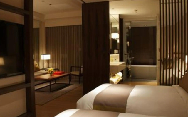 Olive Bay Hotel – Guest Rooms – Saikai