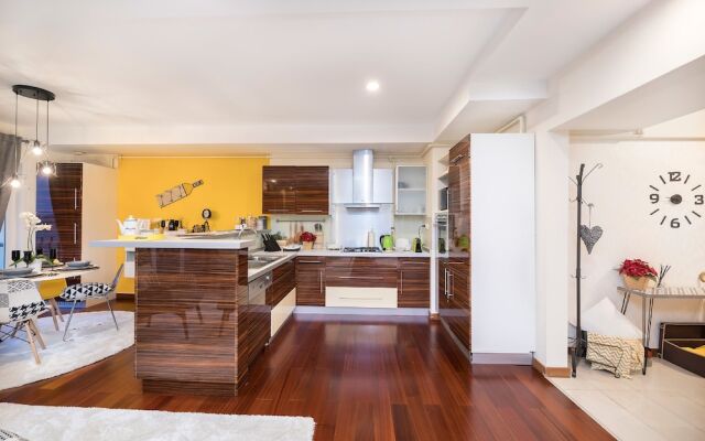 Bucharest Apartments DeLuxe