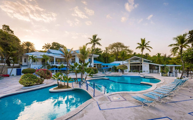 Kaliko Beach Club - All Inclusive Resort