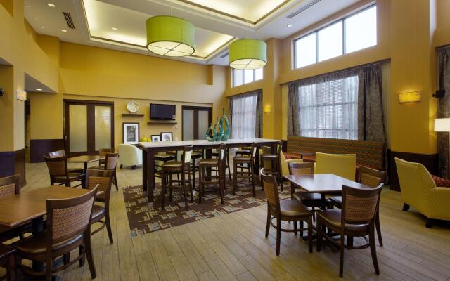 Hampton Inn & Suites Burlington, NC