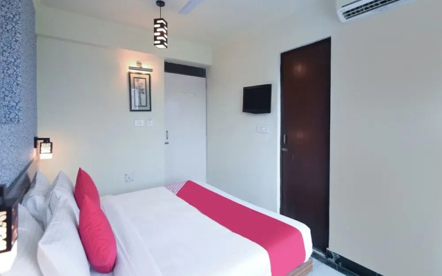 OYO 15246 The Park View Residency