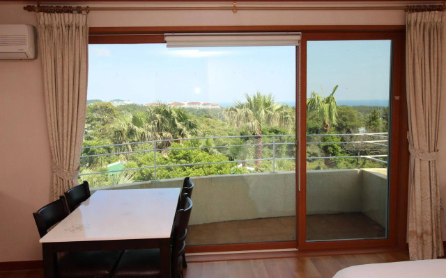 Palm Hill Pension
