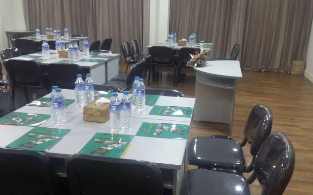 Noble Mingalar Hotel