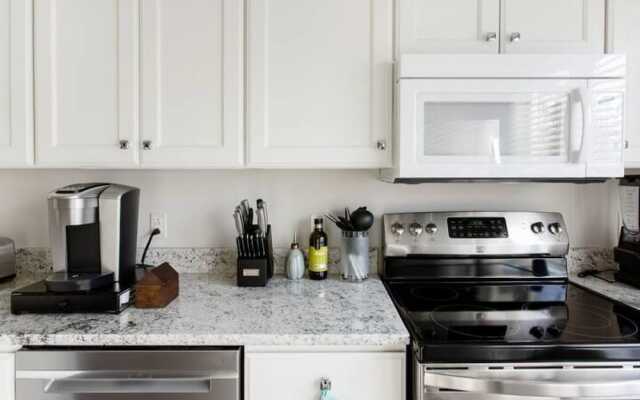 Oakland Hills Stylish Country Home