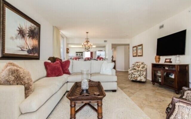 Seagate C 1004 - 2 Br Condo