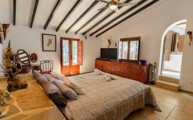 Casa del Alize Sayalonga by Ruralidays