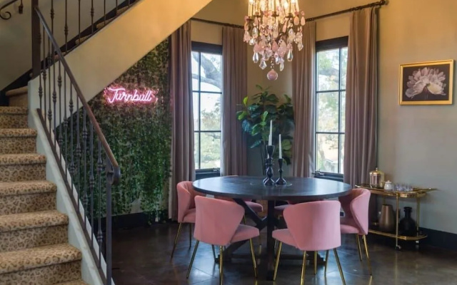 The Turnbull House by Boutiq