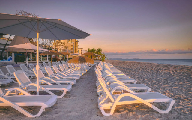 Radisson Riviera Panama