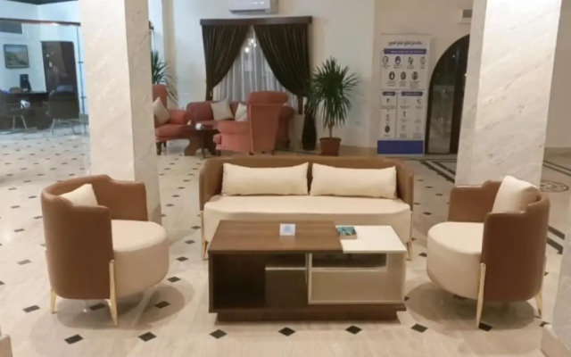 Dolphin Continental Hotel