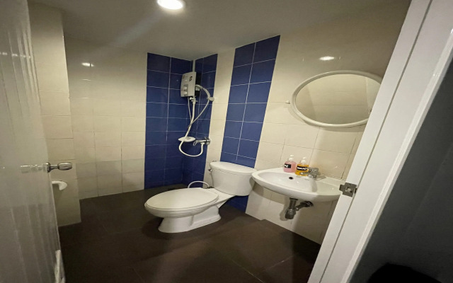 Be Rich Hotel
