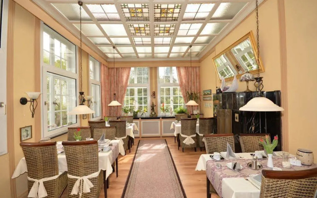 Monopol Boutique Hotel