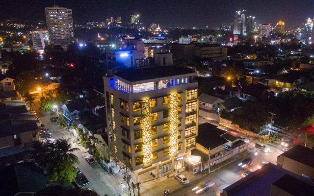 Premiere Citi Suites