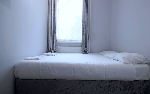 Clock House Hotel London Croydon