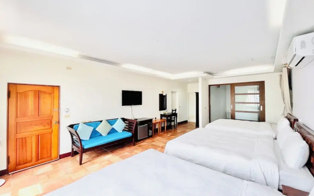 Li Ting B&B