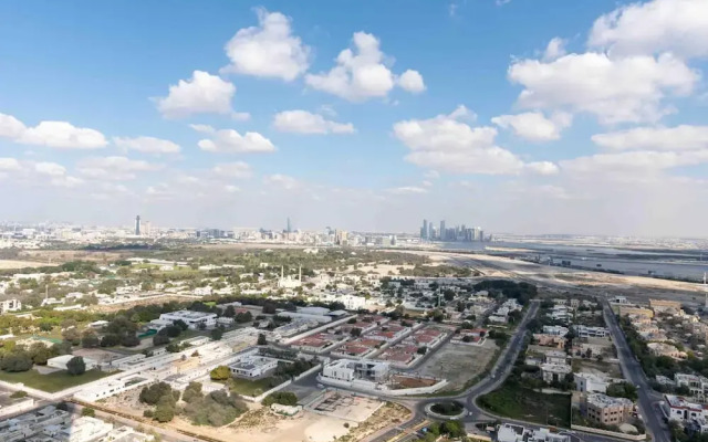Regal 3BR Maid w Burj Khalifa View Balcony