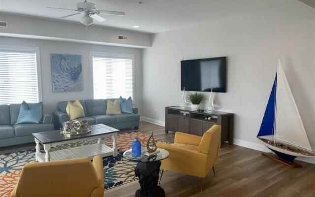 Wc408 East Farragut Road, Unit 302