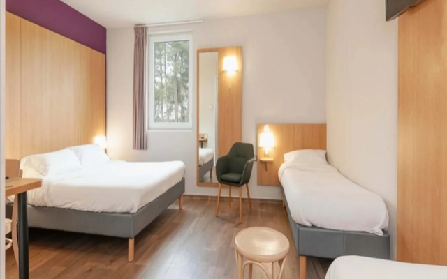 B&B HOTEL Mont De Marsan