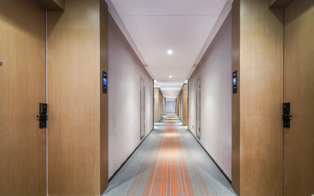 Hampton by Hilton Nanjing Zhushan Road