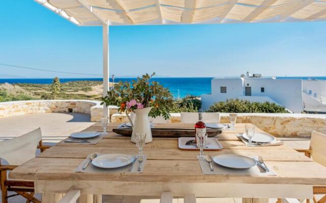 Scenic Seaview villa at Faragas