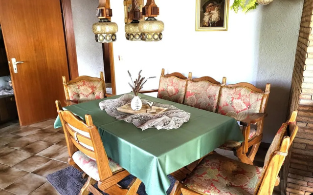 Regal Apartment in Pracht With Garden and Grill
