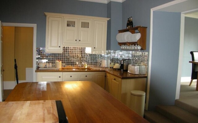 Victoria Street 35 Flat 1