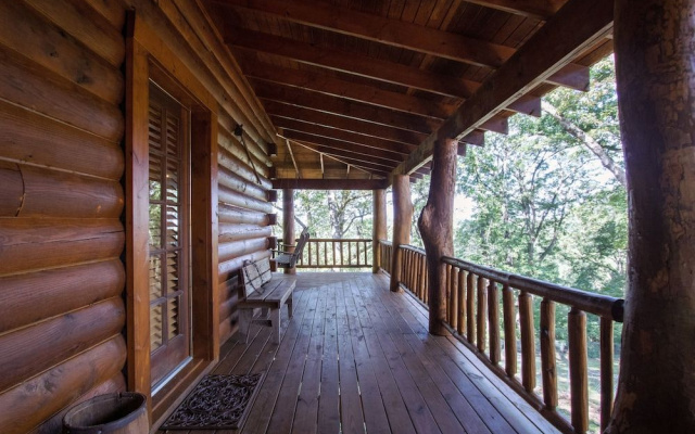 The Lazy K 3 Bedroom Cabin by RedAwning