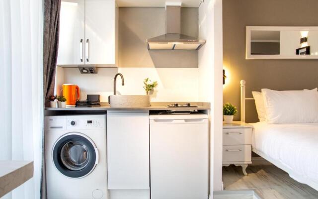 Invigorating Studio Flat Near Kordon In Alsancak