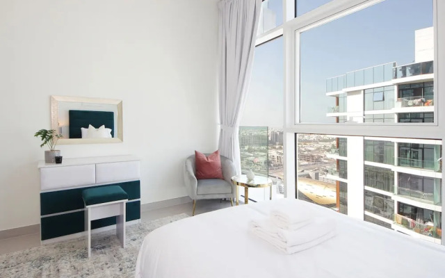 Luxury StayCation - Tranquil Retreat With Beautiful Park Views