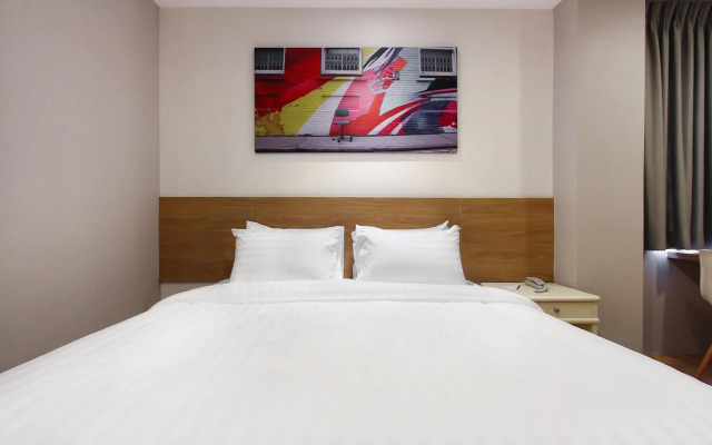 Kokotel Bangkok Surawong