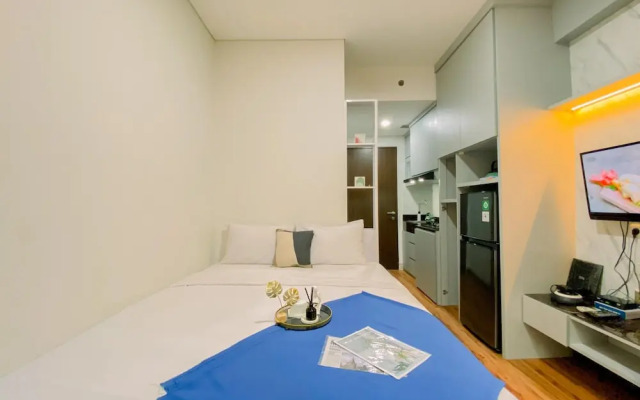 Cozy Studio Apartment At Transpark Cibubur
