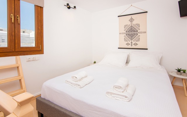 Whitelist Maisonette in Mykonos Town
