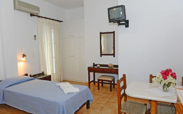 Tilemachos Rooms & Studios
