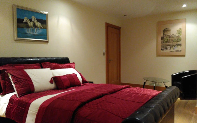 Avoca Lodge