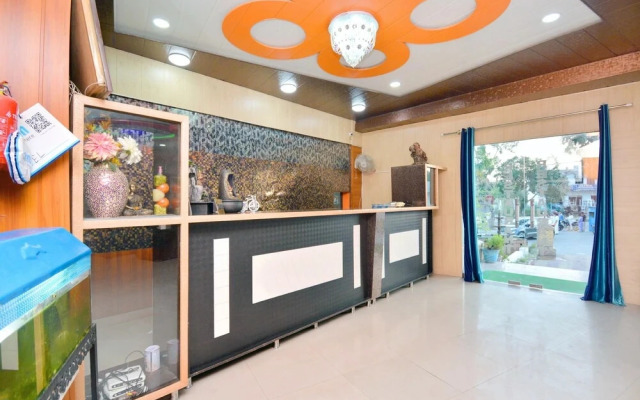 Palace Plaza by OYO Rooms