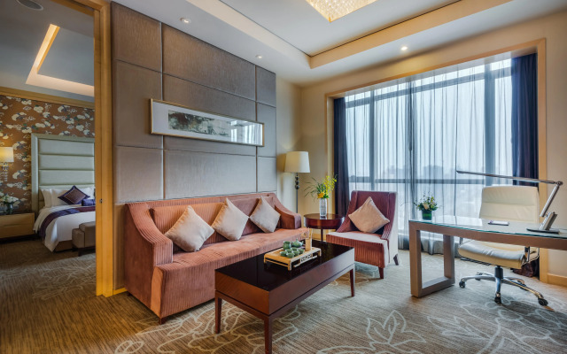 Crowne Plaza Xiangyang by IHG