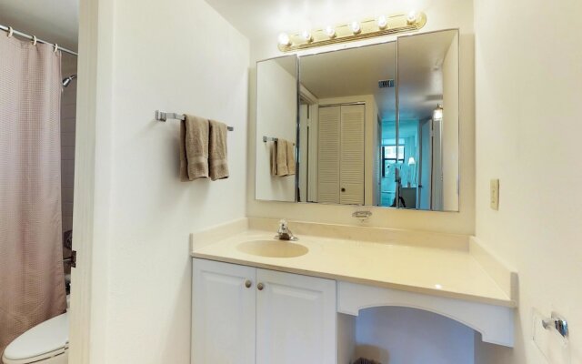 Harbor Towers 1 Ground Floor Water View