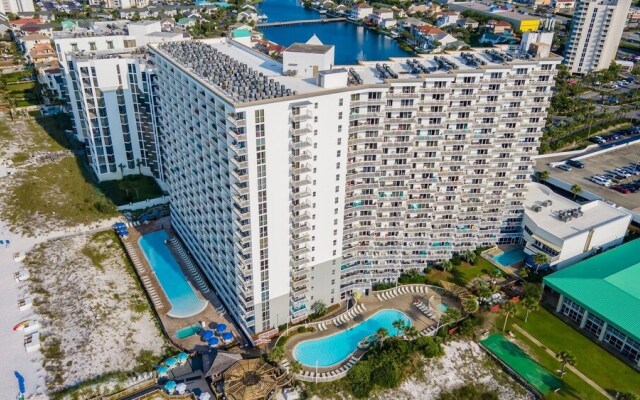 Pelican Beach 1504 1 Bedroom Condo by Pelican Beach Management