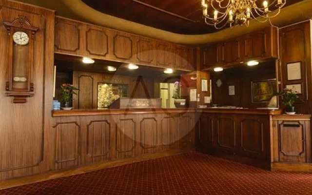 Parkview Hotel Suites