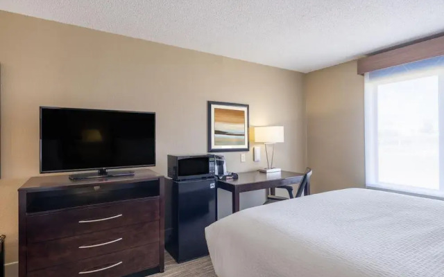 Holiday Inn Express Gas City