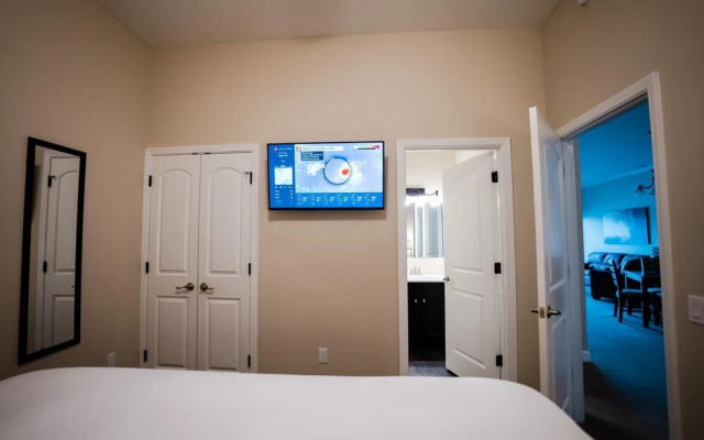 2 Bedroom Lake View Villa- 607