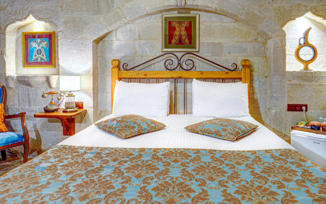 Aren Cave Hotel