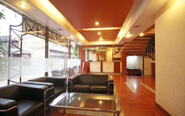 OYO 5047 Hotel President