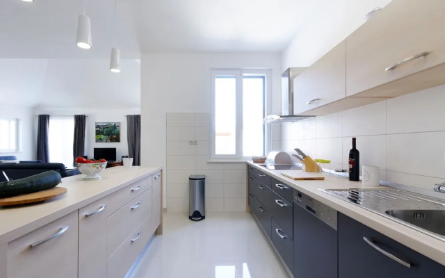 Villa Zupa in quiet part of Dalmatian Hinterland