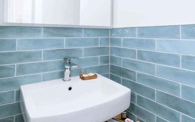 Spacious 3 Bedroom Flat in Edinburgh