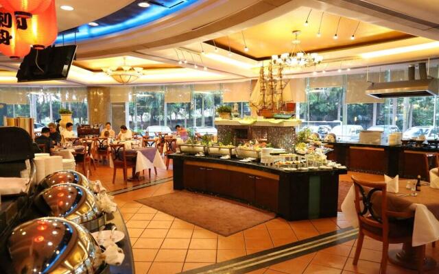 Harbour View Hotel & Resort